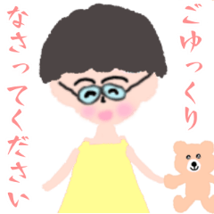 ベビーフェイスのシニアおばあちゃん